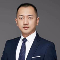 李昀 李昀